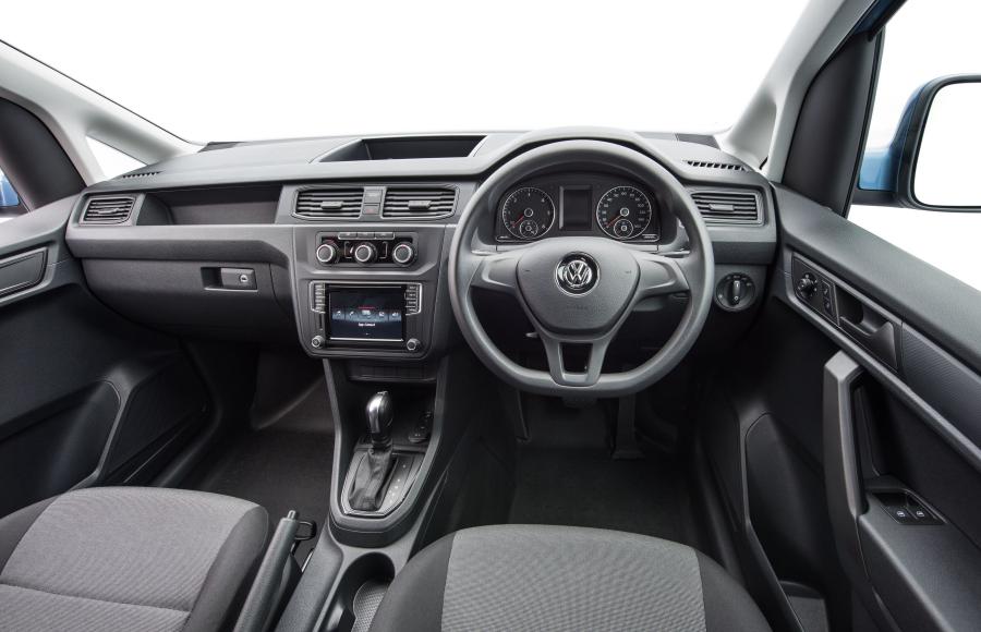 Торпедо Volkswagen Caddy Kasten Trendline 2015 года  (UK) (фото 5 из 40)